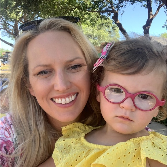 Meet your Posher, Rachel - Picture 1 of 1